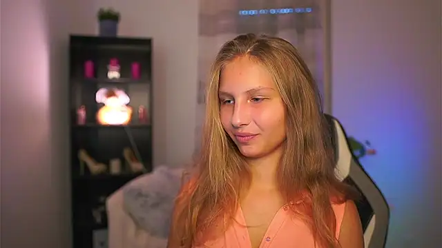 emmie murray online show from October 16, 2025, 1:08 pm