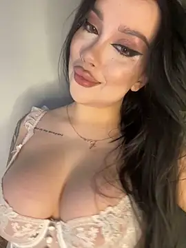 Snapshot of kiss_Lissa chatting on May 28, 2026, 4:53 am kiss Lissa online show from May 28, 2026, 4:53 am