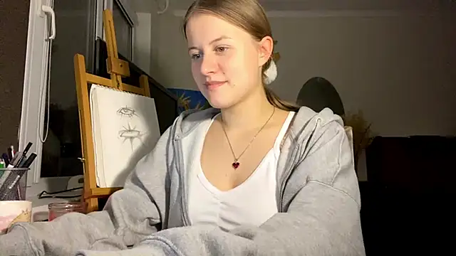 Snapshot of DarlenaRhett chatting on October 9, 2025, 5:24 pm DarlenaRhett online show from October 9, 2025, 5:24 pm