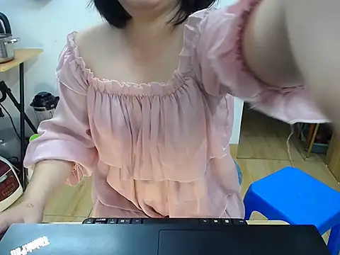 Lilya 39 online show from November 8, 2025, 1:58 pm