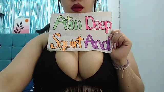 Emilyfire 69 online show from April 7, 2026, 1:02 pm