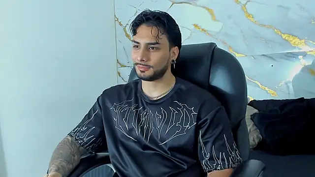 Miike Stone1 online show from January 13, 2026, 1:04 pm