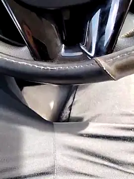 Snapshot of Gigolo31per31 chatting on November 5, 2025, 1:47 pm Gigolo31per31 online show from November 5, 2025, 1:47 pm