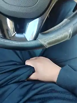 Snapshot of Gigolo31per31 chatting on November 17, 2025, 11:58 am Gigolo31per31 online show from November 17, 2025, 11:58 am