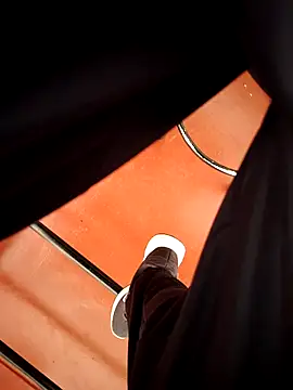 Snapshot of Gigolo31per31 chatting on November 14, 2025, 1:37 pm Gigolo31per31 online show from November 14, 2025, 1:37 pm