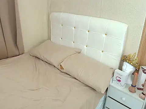 tranny asianx online show from November 5, 2025, 12:47 am