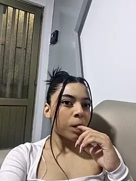 AriaBelles online show from November 27, 2025, 10:16 am