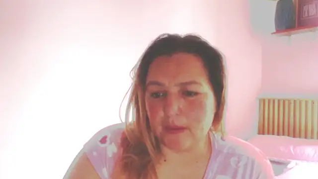 SweetRouse   online show from October 18, 2025, 3:03 pm