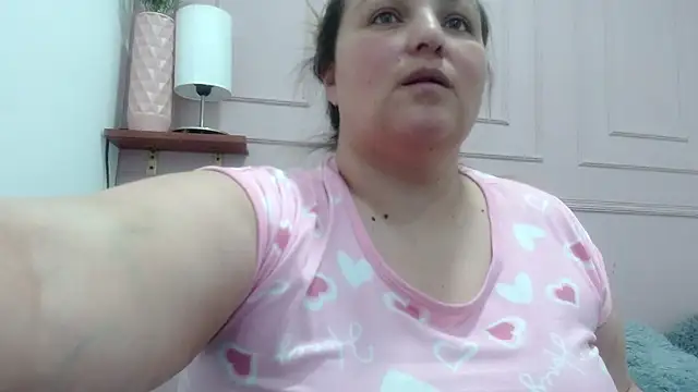 SweetRouse   online show from October 5, 2025, 3:47 pm