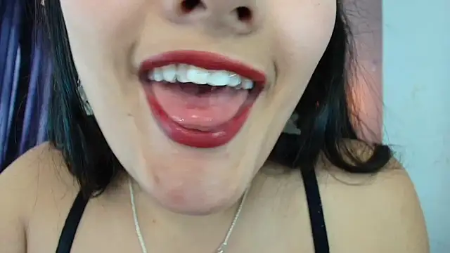 Snapshot of Hinata_21_ chatting on February 10, 2026, 8:52 pm Hinata 21 online show from February 10, 2026, 8:52 pm