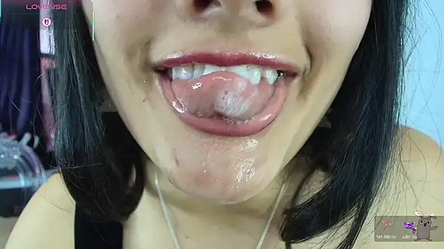 Snapshot of Hinata_21_ chatting on February 24, 2026, 8:53 pm Hinata 21 online show from February 24, 2026, 8:53 pm