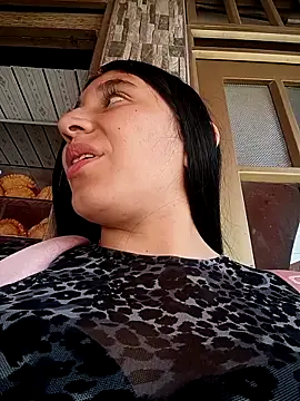 Snapshot of __Antonella chatting on November 27, 2025, 3:23 pm Antonella online show from November 27, 2025, 3:23 pm