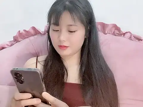 Lie liee online show from March 1, 2026, 9:15 pm