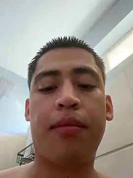 Snapshot of ohleafpix chatting on November 2, 2025, 10:26 pm ohleafpix online show from November 2, 2025, 10:26 pm