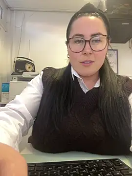 Snapshot of Ruby-Black chatting on March 27, 2026, 2:29 pm Ruby-Black online show from March 27, 2026, 2:29 pm