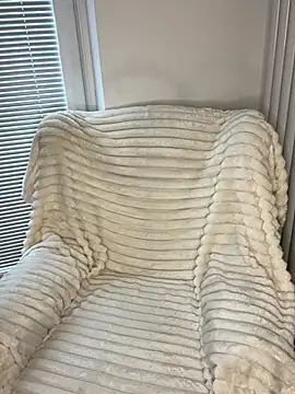 Ruby-Black online show from October 23, 2025, 9:30 am