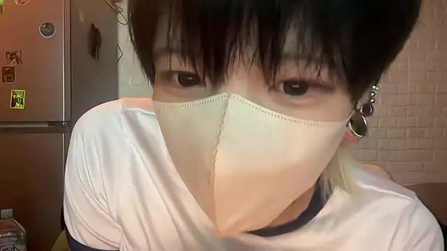 Snapshot of tora3220 chatting on September 30, 2025, 1:17 pm tora3220 online show from September 30, 2025, 1:17 pm