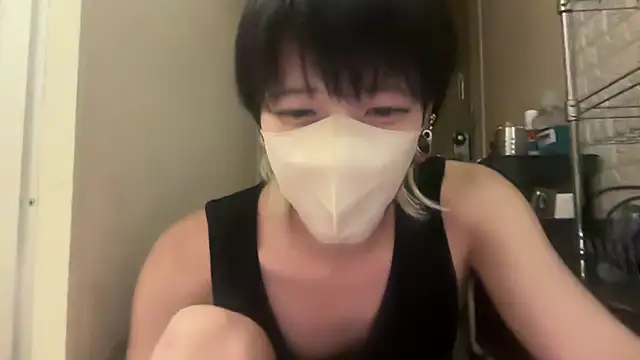 Snapshot of tora3220 chatting on October 5, 2025, 2:30 pm tora3220 online show from October 5, 2025, 2:30 pm