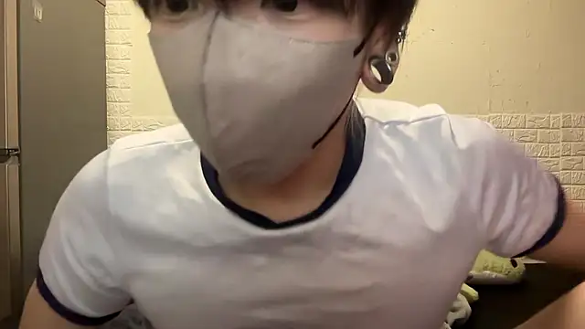 tora3220 online show from November 30, 2025, 1:12 pm