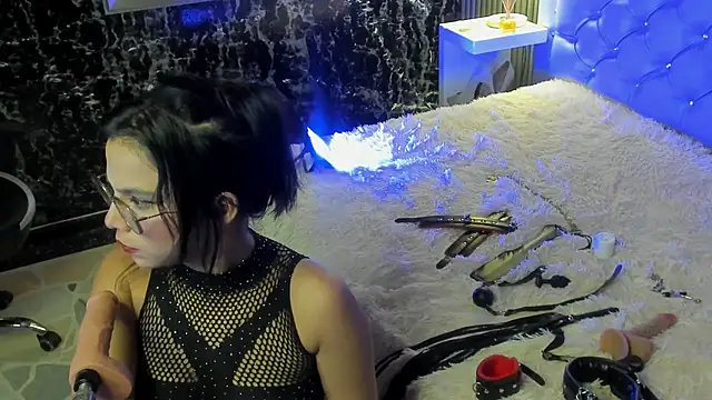 MaraBlake  online show from December 2, 2025, 2:23 am