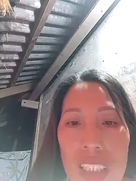 Sera sexy01 online show from October 18, 2025, 8:11 pm