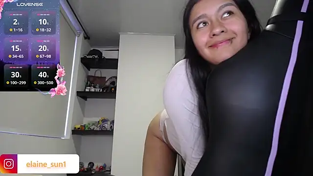 elaine sun1 online show from April 16, 2026, 9:39 pm