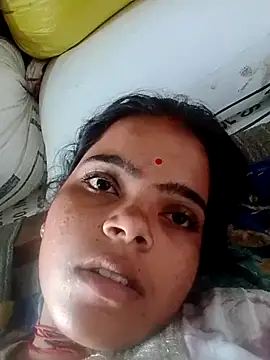 Cuty nensi online show from October 6, 2025, 7:53 am