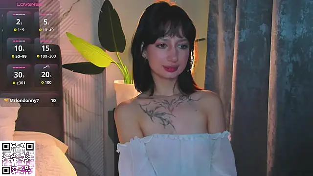 Michelle Murray online show from November 19, 2025, 1:16 am