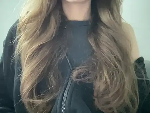 Snapshot of kisssangel chatting on October 7, 2025, 7:31 am kisssangel online show from October 7, 2025, 7:31 am