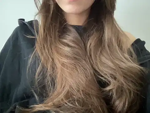 Snapshot of kisssangel chatting on October 24, 2025, 10:36 am kisssangel online show from October 24, 2025, 10:36 am