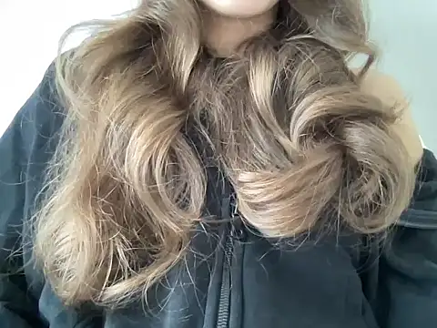 Snapshot of kisssangel chatting on September 24, 2025, 8:43 am kisssangel online show from September 24, 2025, 8:43 am