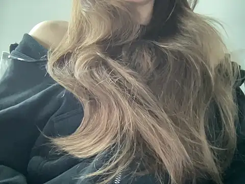 Snapshot of kisssangel chatting on October 29, 2025, 7:18 am kisssangel online show from October 29, 2025, 7:18 am