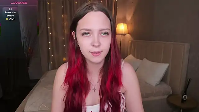 Snapshot of Monica__Queen chatting on October 16, 2025, 5:16 am Monica Queen online show from October 16, 2025, 5:16 am