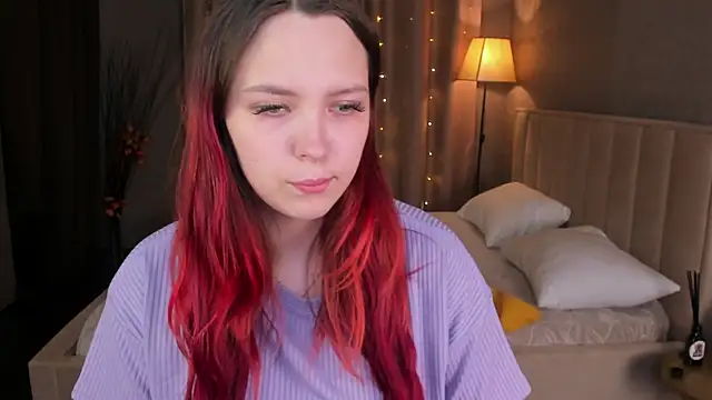 Snapshot of Monica__Queen chatting on November 25, 2025, 5:30 am Monica Queen online show from November 25, 2025, 5:30 am