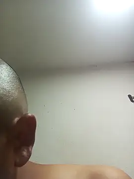 fordraller online show from November 29, 2025, 8:42 pm