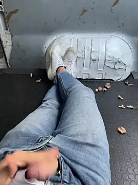 Italianofirenze online show from March 24, 2026, 4:07 pm