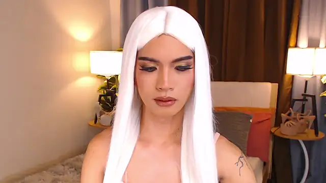 Snapshot of AmarraSins chatting on October 4, 2025, 8:27 am AmarraSins online show from October 4, 2025, 8:27 am