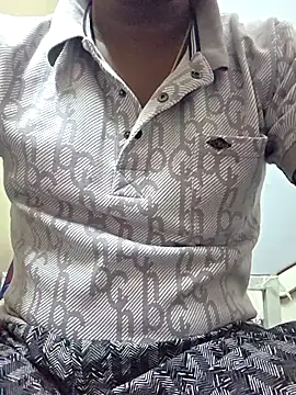 handsome blg tam online show from October 4, 2025, 10:28 am