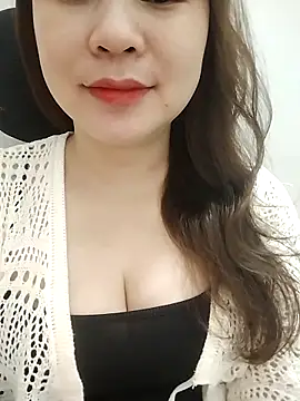 Girl Shy2000 online show from April 1, 2026, 12:35 am