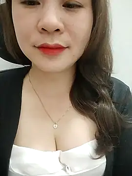 Snapshot of Girl_Shy2000 chatting on February 28, 2026, 1:11 pm Girl Shy2000 online show from February 28, 2026, 1:11 pm