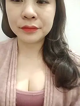 Snapshot of Girl_Shy2000 chatting on February 15, 2026, 10:36 am Girl Shy2000 online show from February 15, 2026, 10:36 am