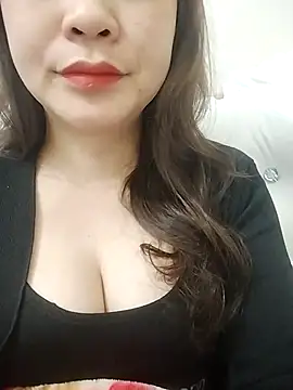 Girl Shy2000 online show from March 16, 2026, 10:34 pm