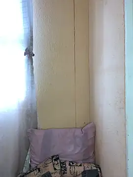 Caramel102004 online show from January 16, 2026, 8:51 am