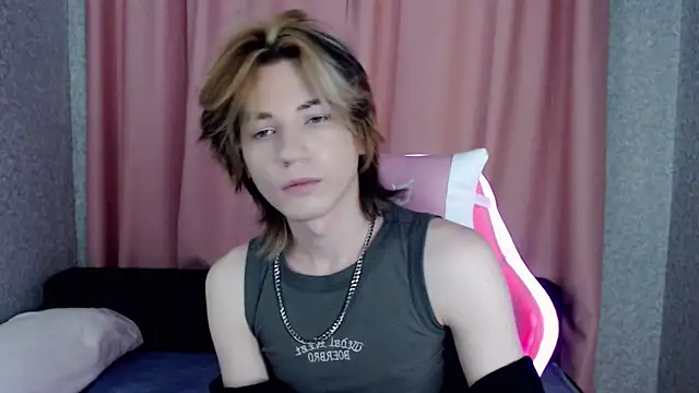 evan reinhart online show from October 7, 2025, 7:48 pm