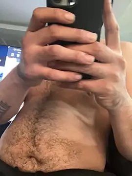 Moisesjrtapia online show from November 19, 2025, 10:21 pm