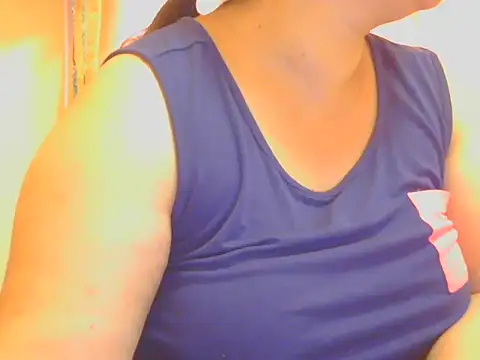 Kimkhaepretty online show from December 20, 2025, 5:21 am