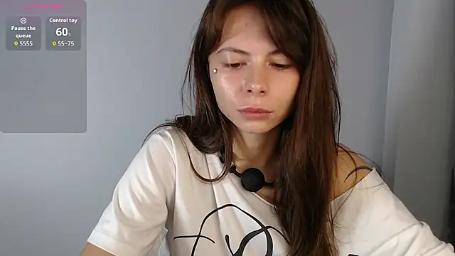 Snapshot of BellaAbey chatting on July 17, 2026, 10:18 pm BellaAbey online show from July 17, 2026, 10:18 pm