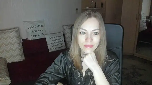 Tiffany Bates online show from March 16, 2026, 3:14 am