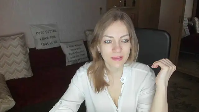 Tiffany Bates online show from April 2, 2026, 3:46 am