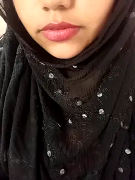 Miss Rose   online show from October 27, 2025, 5:52 am